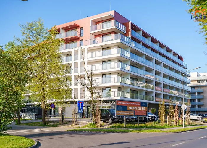 Akces APARTAMENTY KASPROWICZA 20C- NIECZYNNY BASEN 09 DO 15 MARZEC PARKING W MARCU 2026 W CENIE BASEN, SAUNY, JACUZZI, SIŁOWNIA W CENIE - PARKPLATZ IM MÄRZ 2026 IM PREIS ENTHALTEN SCHWIMMBAD, SAUNEN, JACUZZI, FITNESSSTUDIO IM PREIS
